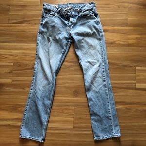 Hollister jeans 31x32 light wash, used